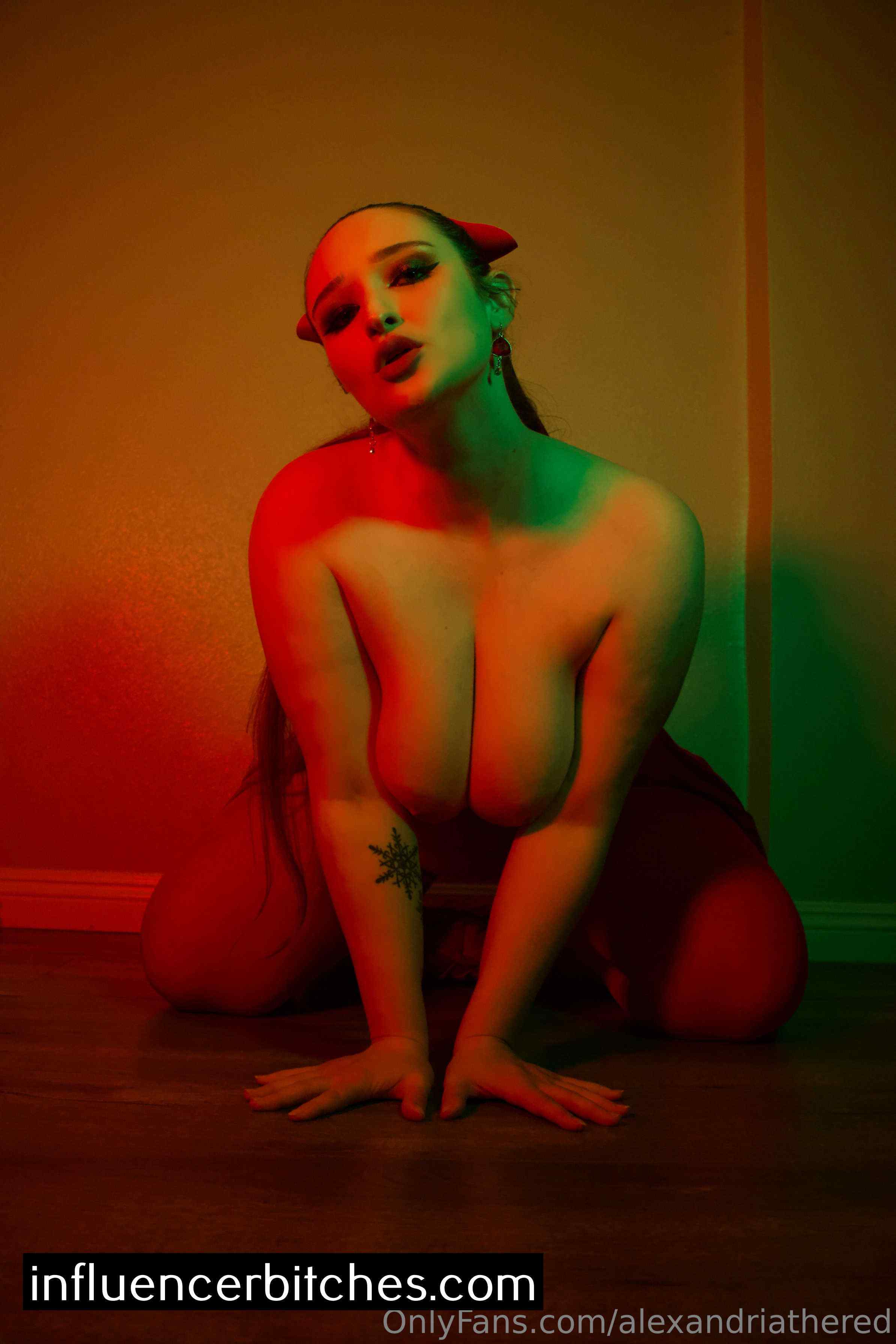 Alexandria the Red - Image #216