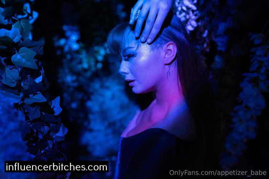 Appetizer babe - Image #5