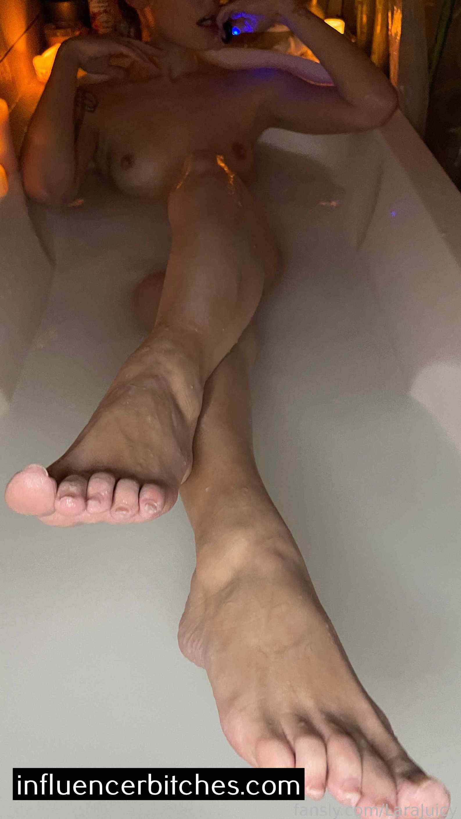LaraJuicy - Image #24